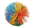 Pelota Peluda Sensorial Hilos Elásticos Arcoiris Llavero