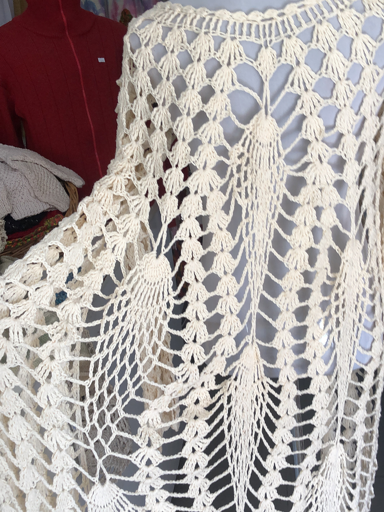 TAPADO LARGO OVERSIZE  2