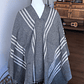 PONCHO DE OVEJA  - Miniatura 1
