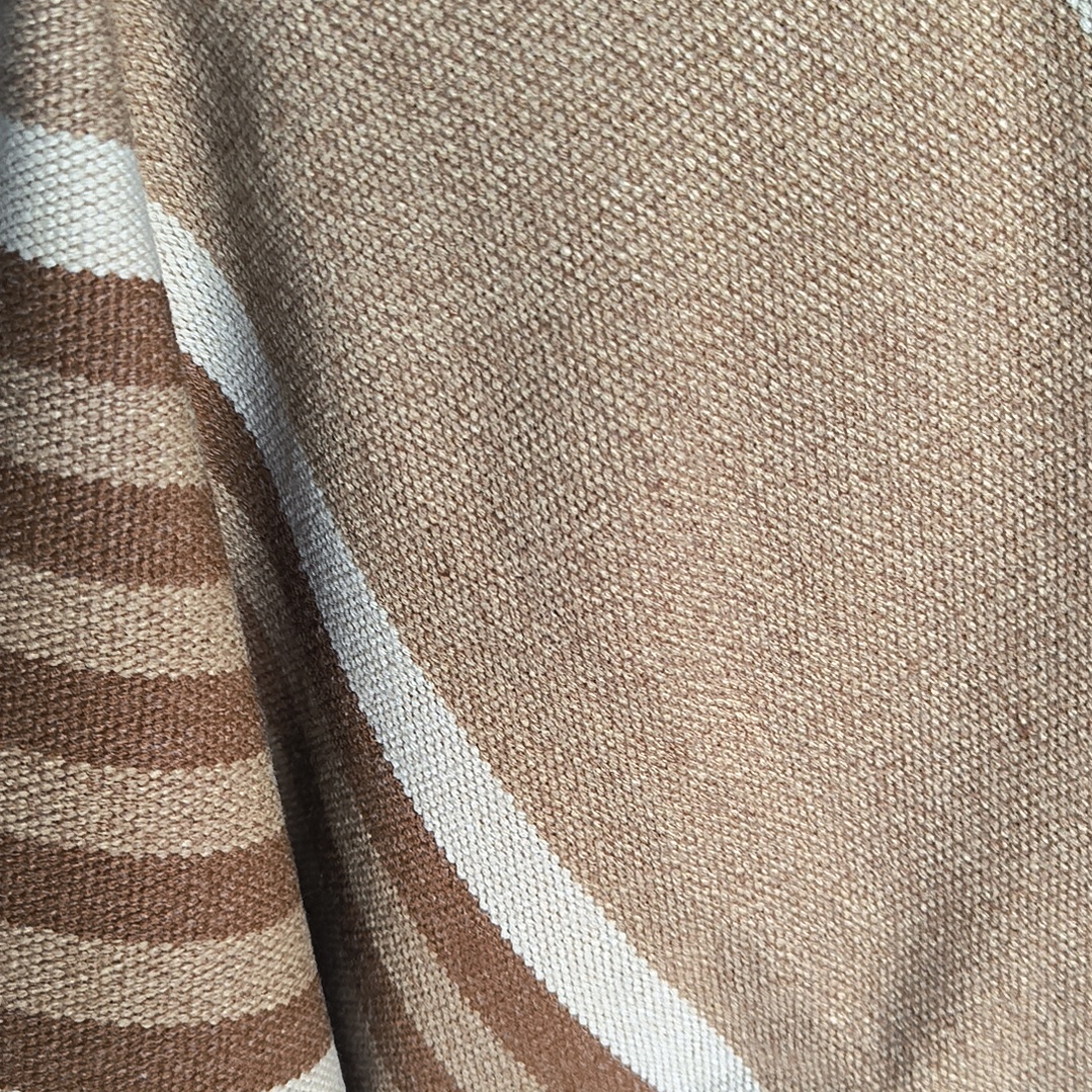 PONCHO CON CUELLO ADULTO 5