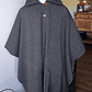PONCHO CON CUELLO ALPACA - Miniatura 1