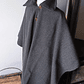 PONCHO CON CUELLO ALPACA - Miniatura 3