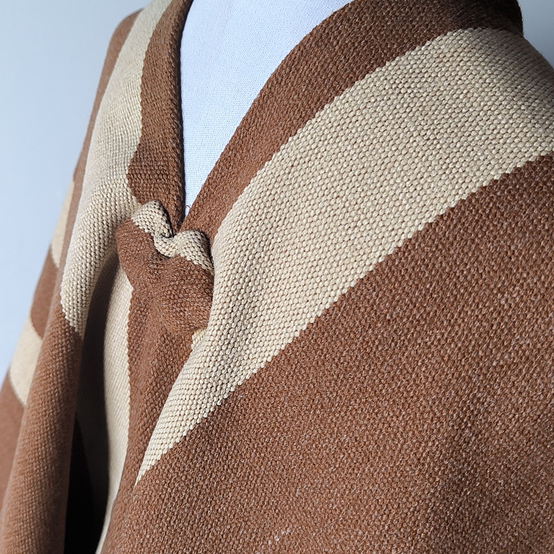 PONCHO DE ALPACA ADULTO 6