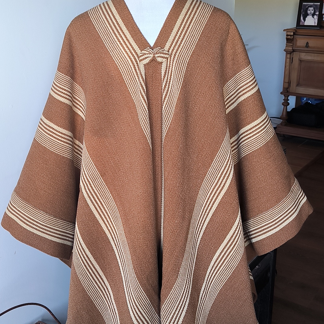 PONCHO ENHUINCHADO  1