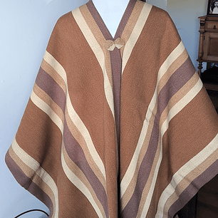 PONCHO ENHUINCHADO