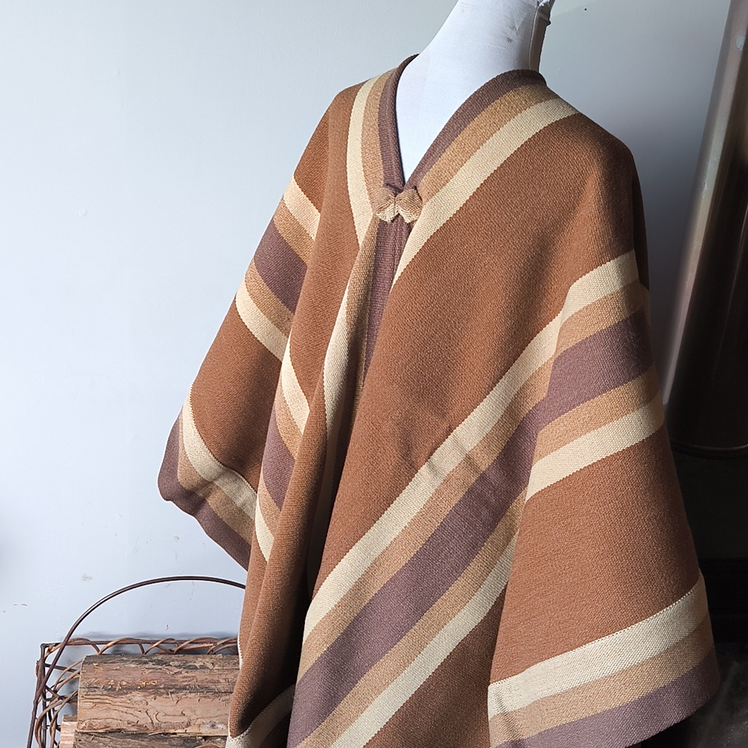 PONCHO ENHUINCHADO 7