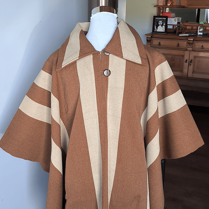 PONCHO CON CUELLO ALPACA 1