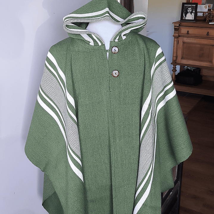 PONCHO VERDE ALPACA 2