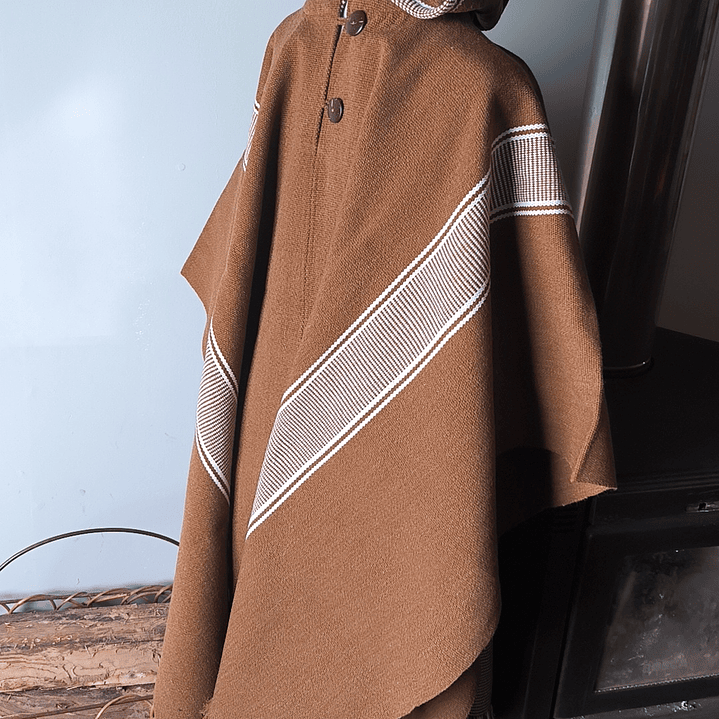 PONCHO CON GORRO ALPACA 3