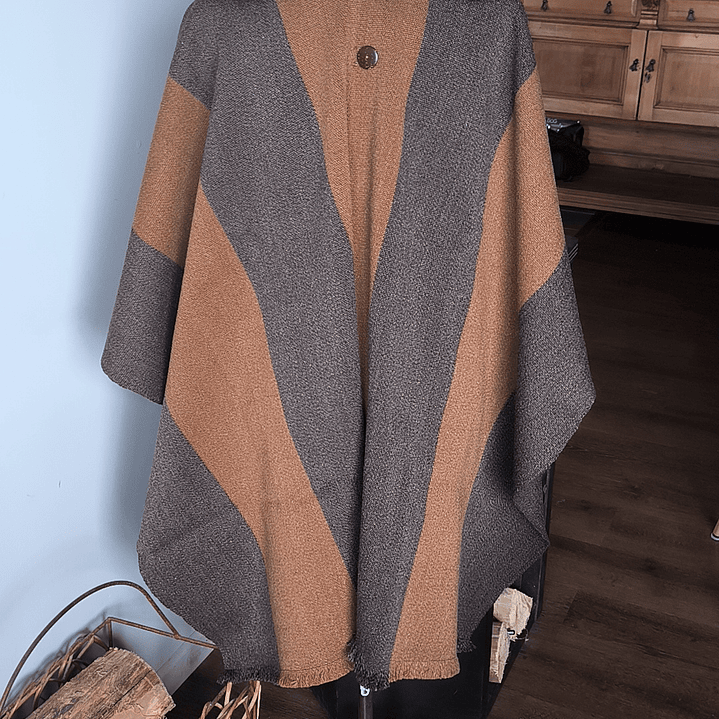 PONCHO CON CUELLO 1