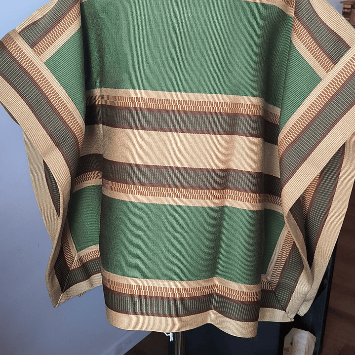 MANTA CORRALERA DE HILO VERDE  1