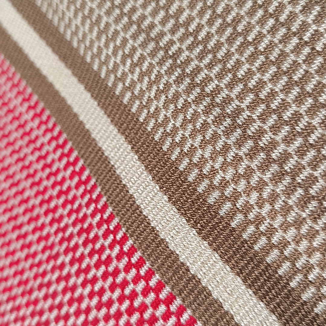 MANTA CORRALERA ADULTA A PEINECILLO ROJO, ARENA, TOSTADO 6