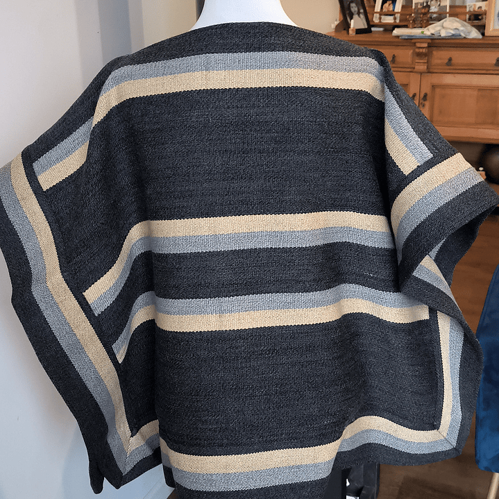 MANTA CORRALERA ADULTO LANA ALPACA 2