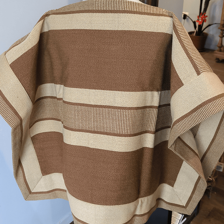 MANTA CORRALERA ADULTO DE LANA ALPACA  1