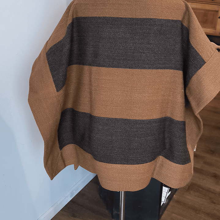 MANTA CORRALERA ADULTO LANA DE ALPACA 2