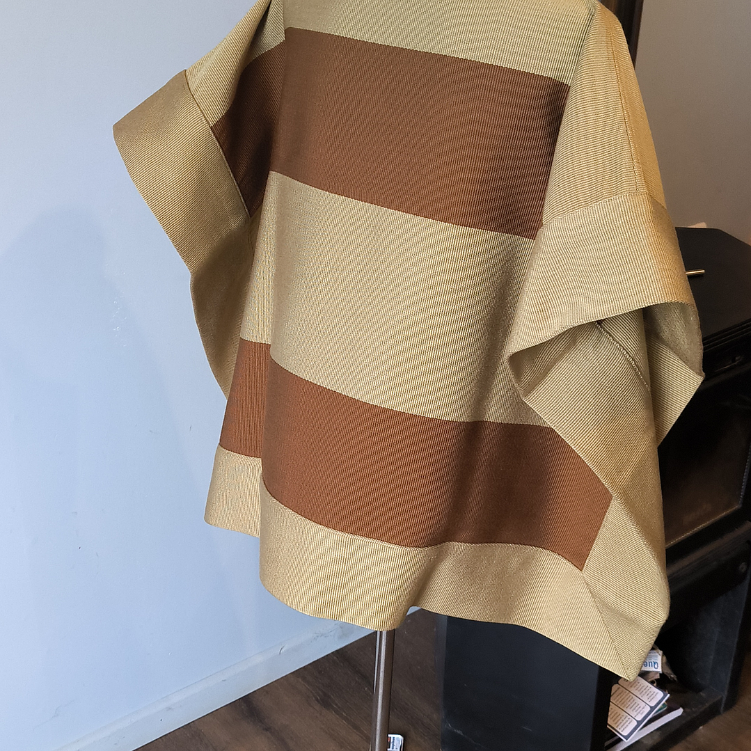 MANTA CORRALERA ADULTO CAFE/MIEL 4