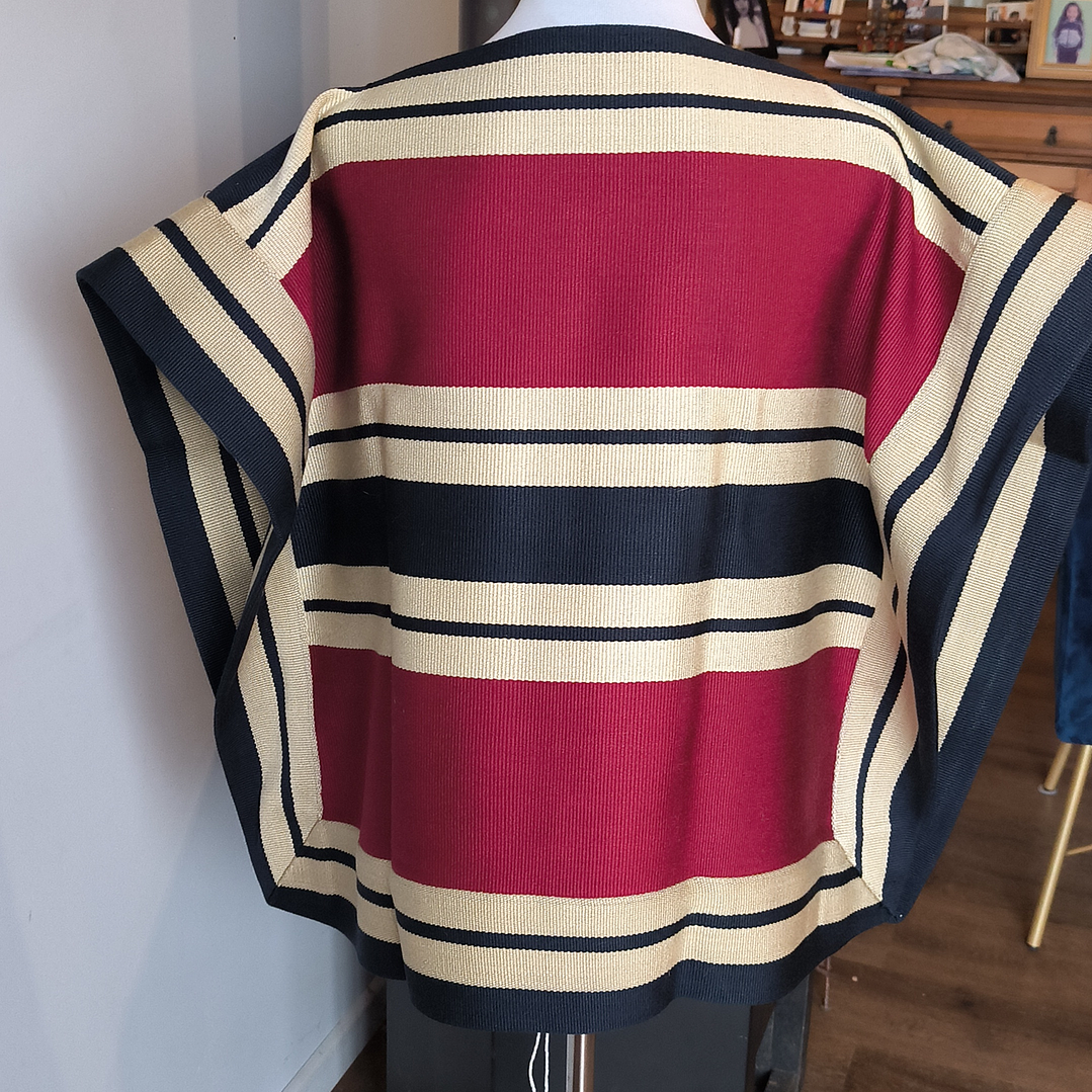 MANTA JUVENIL AZUL/ROJO/ARENA 2