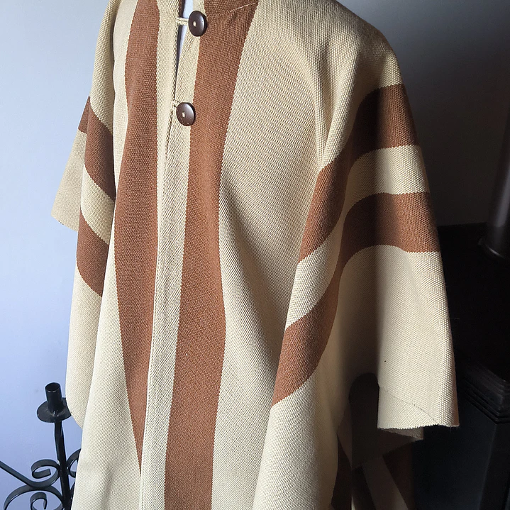 PONCHO DE LANA CON ALPACA UNISEX 3