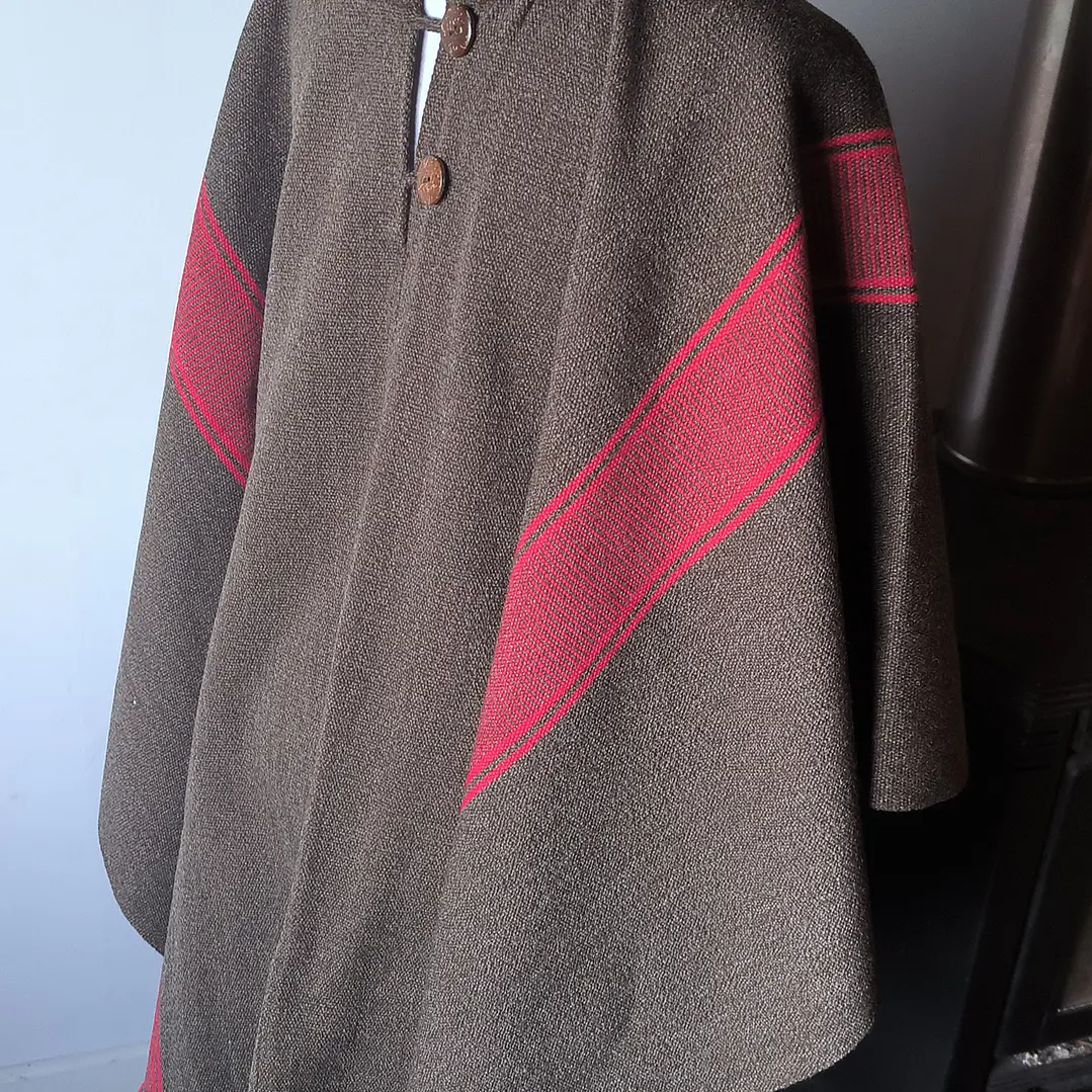 PONCHO DE LANA ADULTO 5