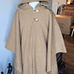 PONCHO CON GORRO CAFE CON LECHE - Miniatura 1