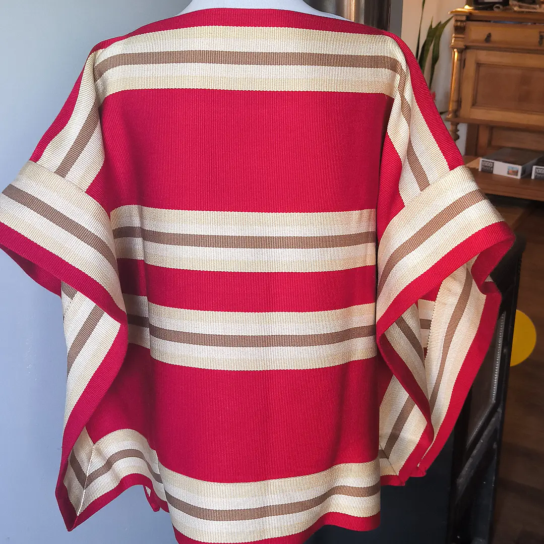 MANTA CORRALERA ADULTO ROJO FUEGO 1