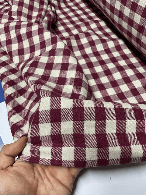 Vichy Burdeo Brillante