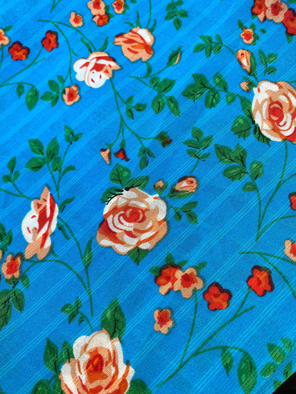 Gasa Chiffon Azul Floreado Naranjo 2