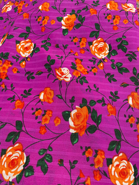 Gasa Chiffon Morado Floreado