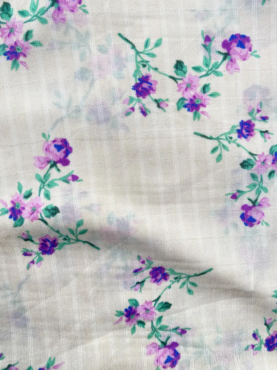 Gasa Chiffon Crema Floreado 3