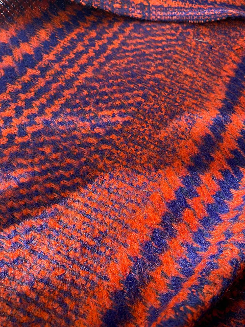 Lana Jaspeada Naranjo Intenso y Azul