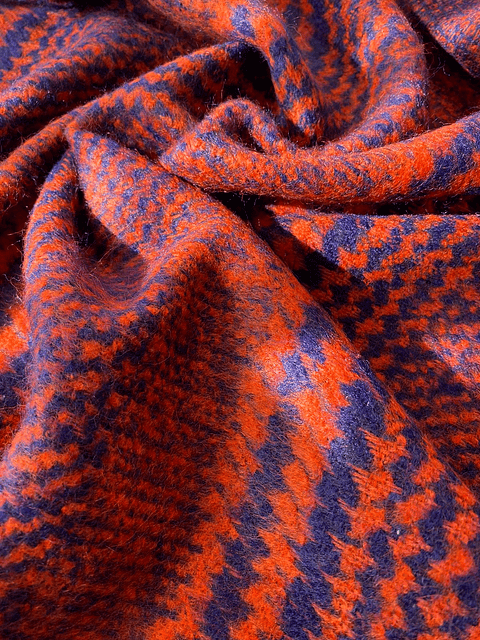 Lana Jaspeada Naranjo Intenso y Azul