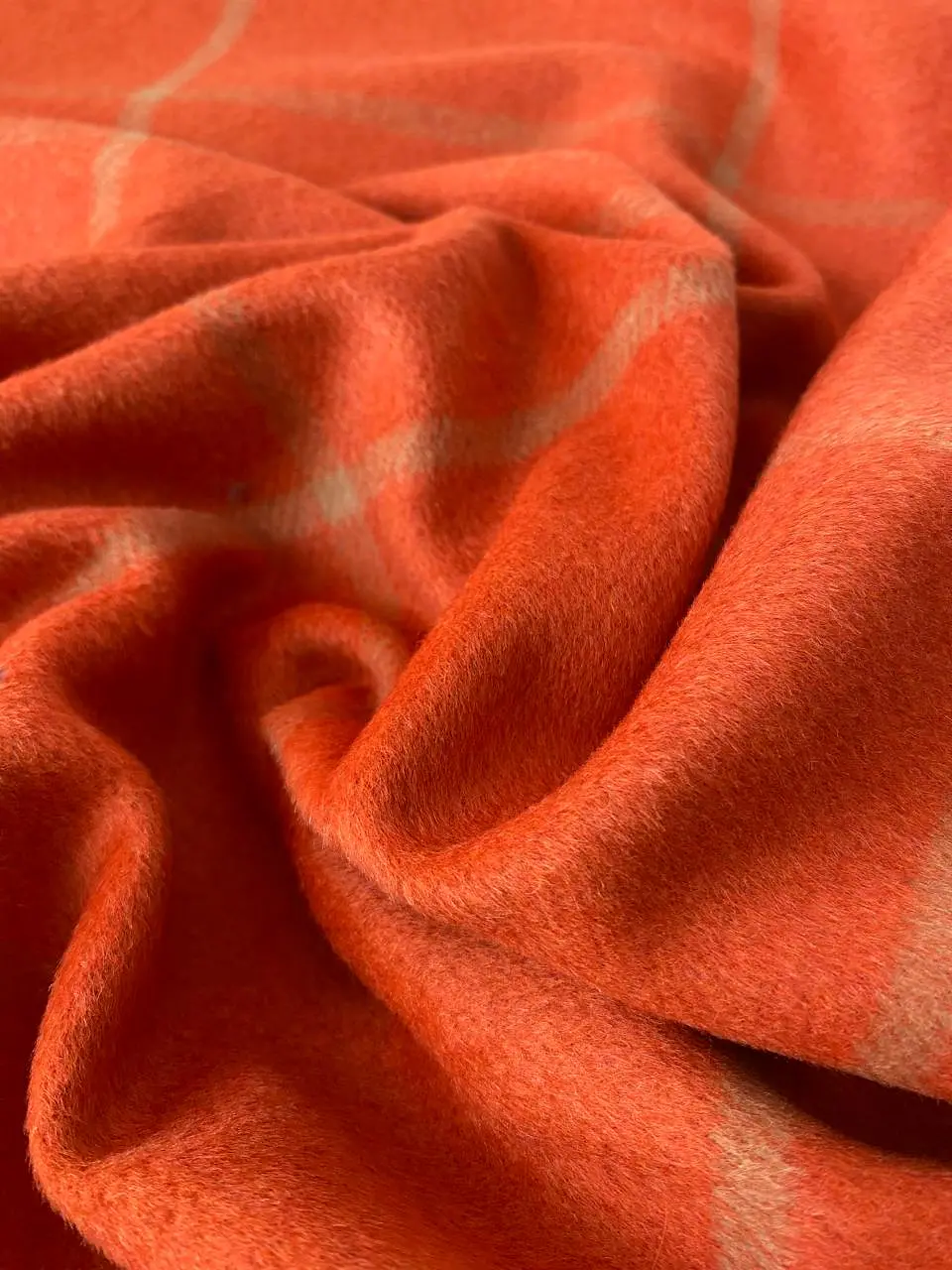 Lana Cuadros Naranja 2