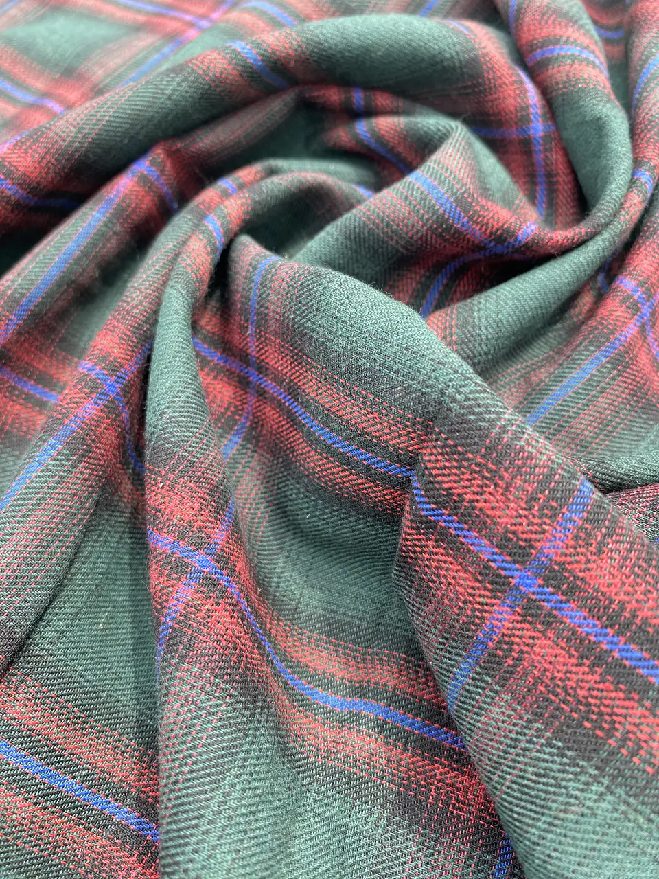 Franela tartán verde con rojo 2