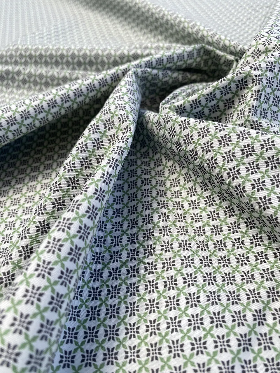 Popelina  Flores Verdes 2