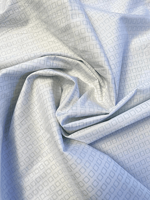 Popelina blanca con cuadros 