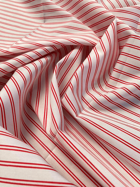Popelina Blanca con Lineas Rojas