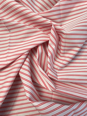 Popelina Blanca con Lineas Rojas