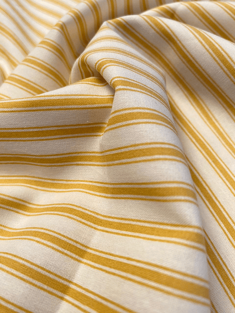 Popelina Blanca con Lineas mostaza