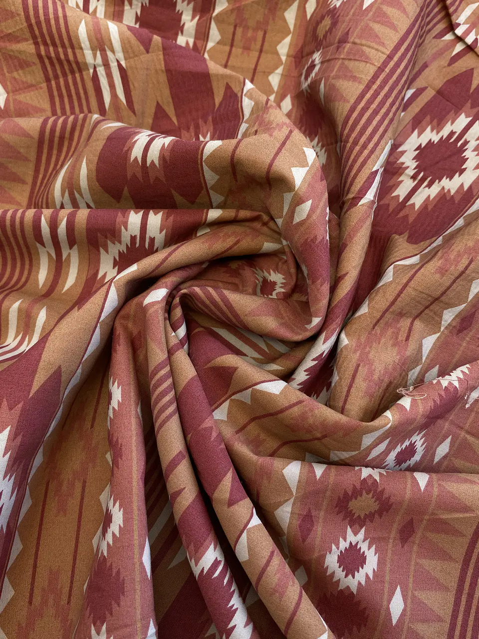 Popelina Amanecer Tribal 1