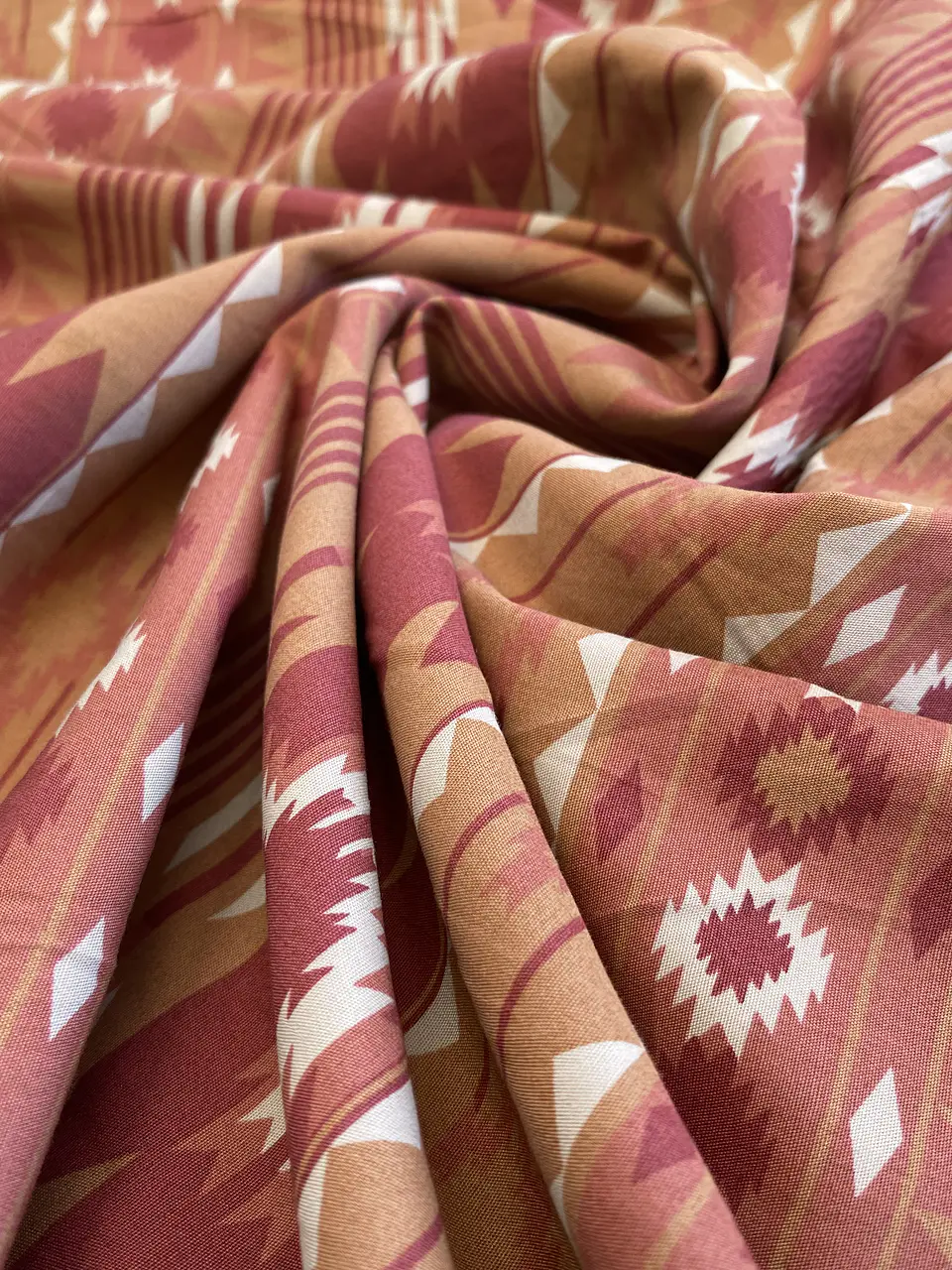 Popelina Amanecer Tribal 3