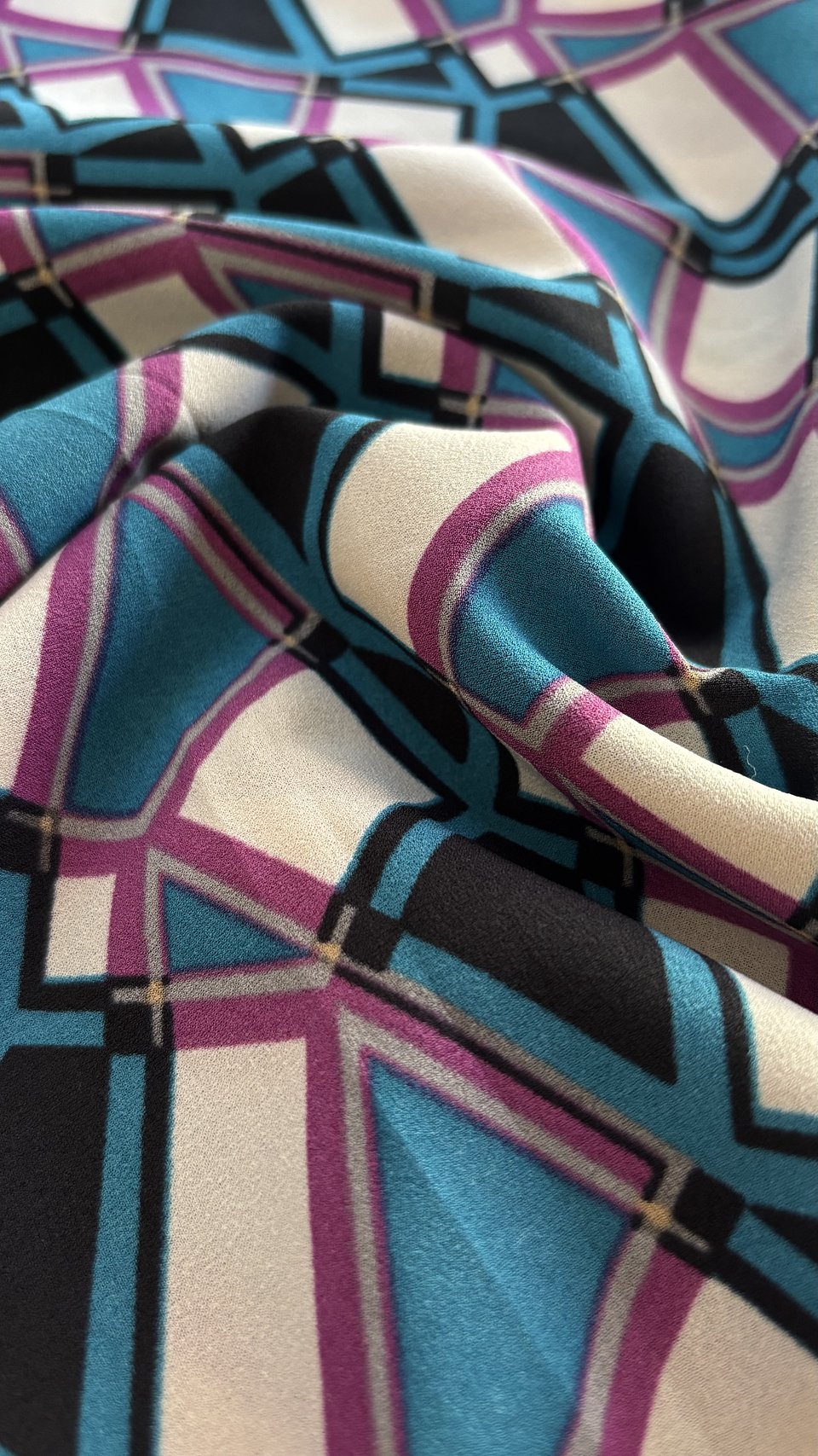 Crep Viscosa Equilatero 4