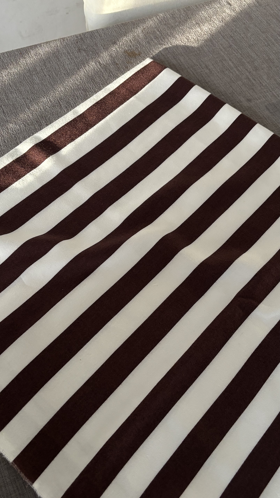 Franela Line Marron 1