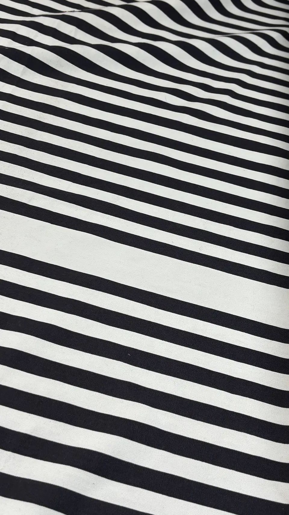 Canvas Blue Lines 3
