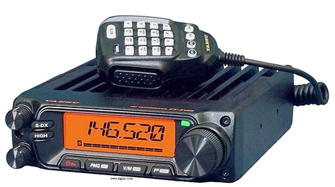 RADIO BASE BANDA CORRIDA VHF YAESU FT-3185RASP 85w