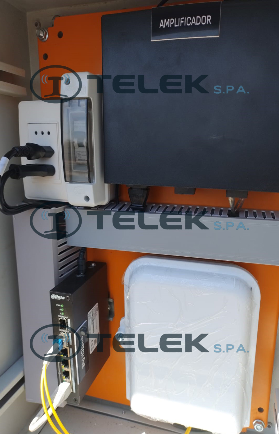 Recuperación de sistemas de seguridad electrónica TELEK