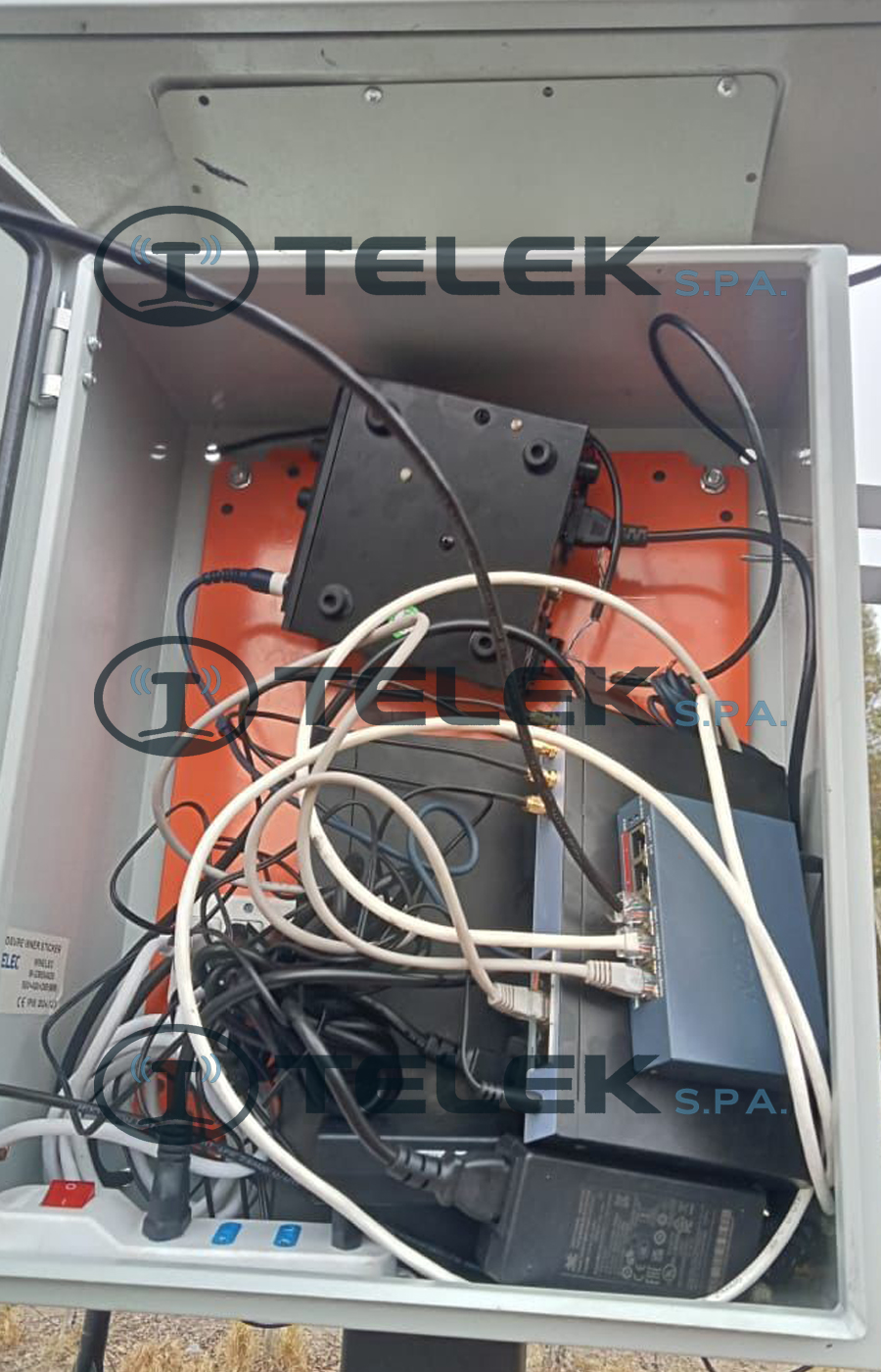 Reparación de instalaciones fuera de norma TELEK