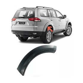 Moldura Trasera Derecha Mitsubishi Montero G2 2009-2016
