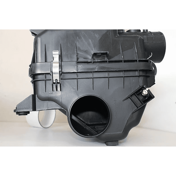 Porta Filtro De Aire Mitsubishi Montero G2 2009-2015  5