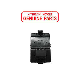 Botón Teclera Alzavidrio Copiloto L200 2025 Original  