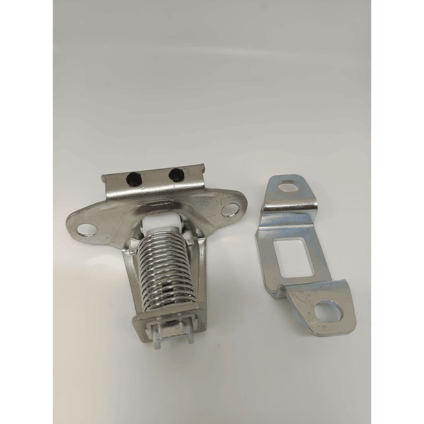 Chapa y Soporte Portalón Mitsubishi L200 2016-2024  3